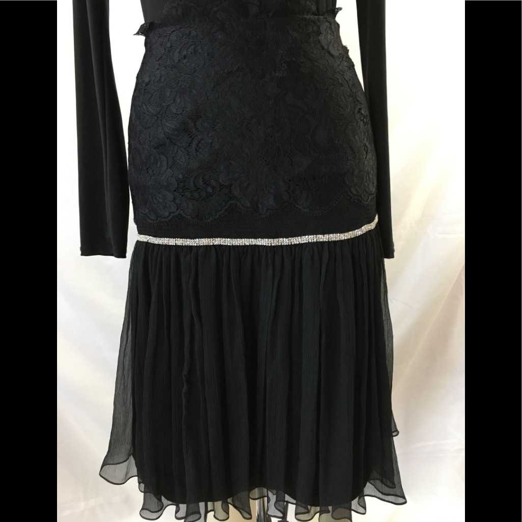 Dolce & Gabbana Nwt Black Detailed Badazz
